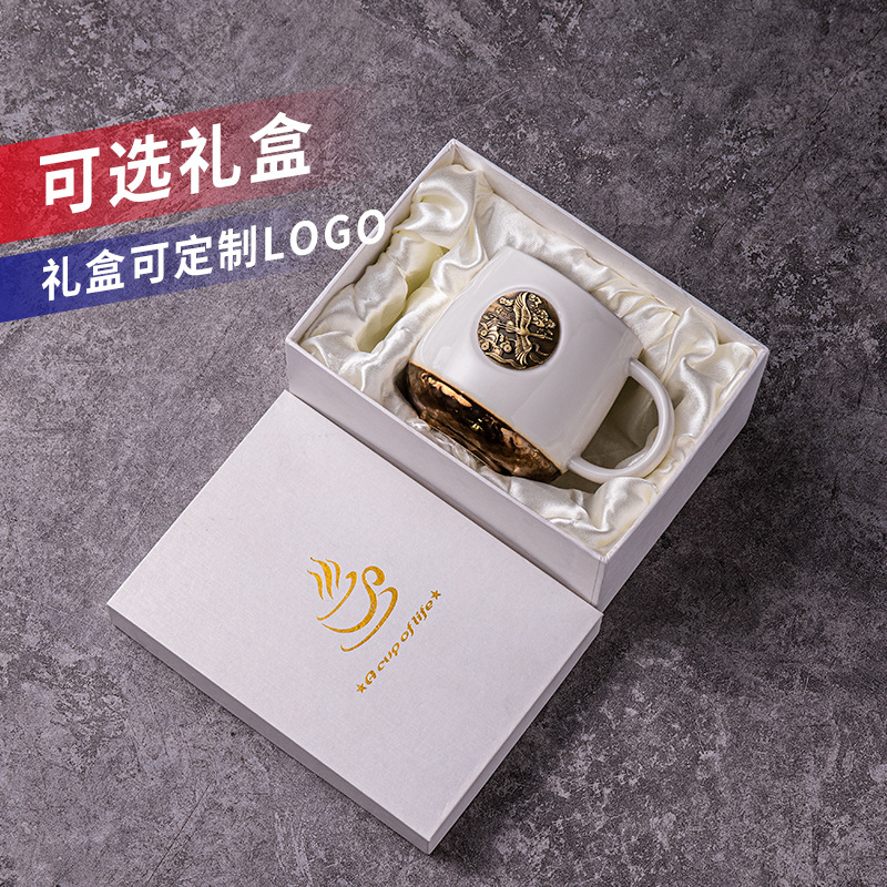 星巴创意铜章细节图