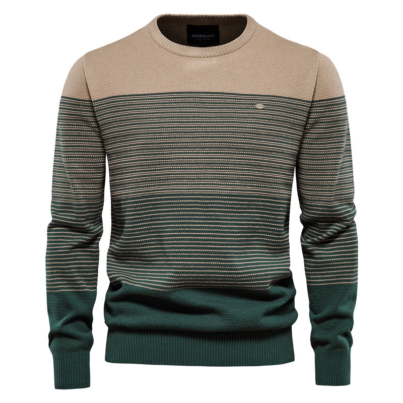 2021 autumn Hong Kong-style retro top, long-sleeved trendy men's sweater, slim-fit round-neck striped men's European-sized knitted sweater details Picture