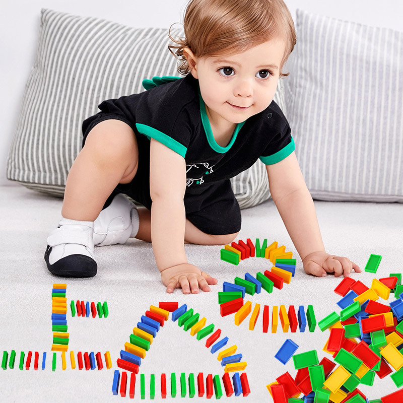 华隆玩具多米诺骨牌DIY益智积木环保塑料玩具儿童拼插拼装积木