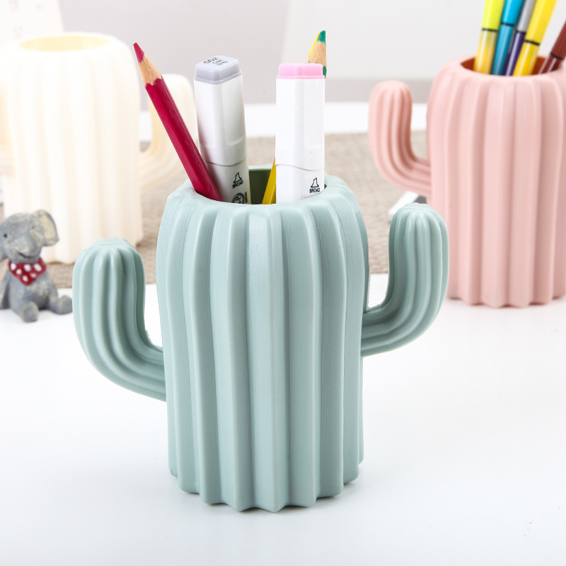 Plastic cactus vase, simple and fashionable office supplies, creative and personalized desktop vase decoration details Picture