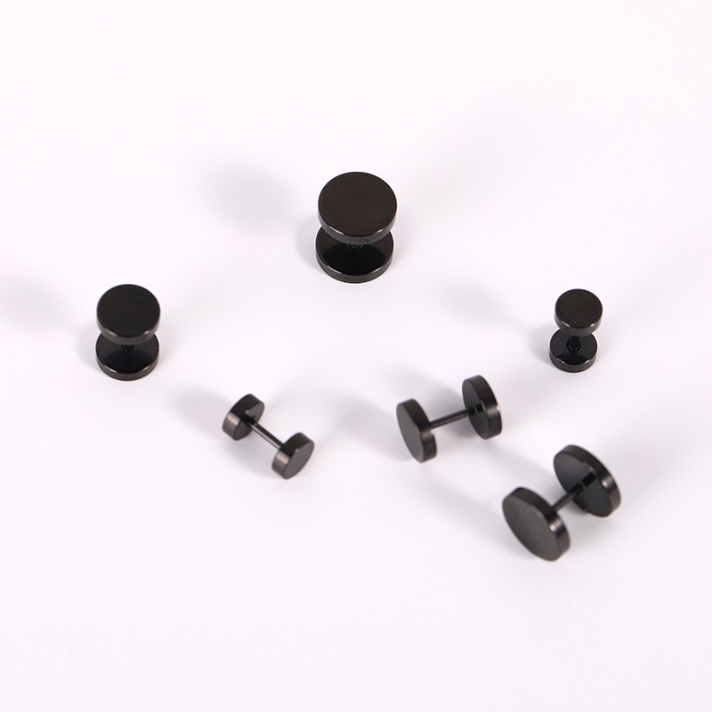 European-style fashionable and individual men's ear piercings and stud earrings, simple and niche design earrings for daily outings details Picture