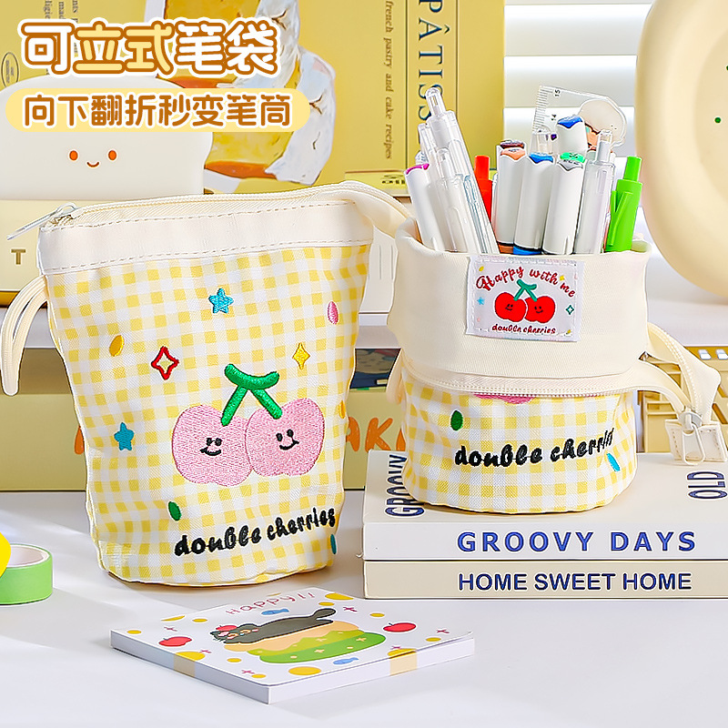 2025新款ins风日系可爱格子笔筒初中小学生多巴胺不撞款文具袋