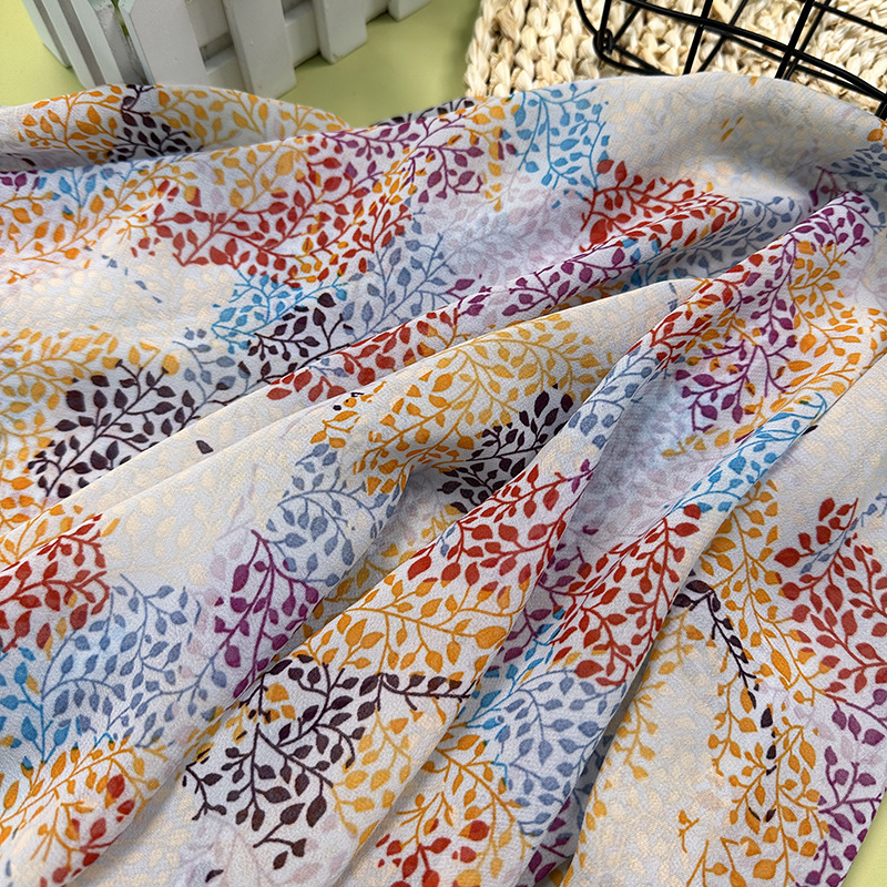 Factory Direct Sales Pearl Chiffon Chintz Summer Clothing Printed Chiffon Floret In Stock Application Scenario