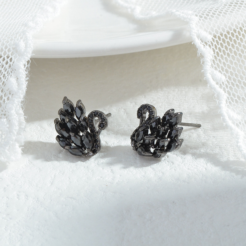 Fried Duck s925 Silver Needle Stud Earrings, Forest-themed Girls' Swan Zircon earrings, small accessories factory wholesale Specification image