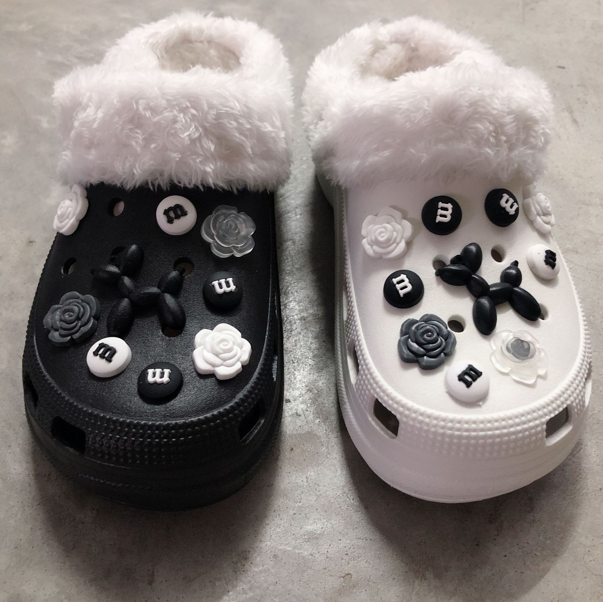 加绒洞洞鞋女产品图