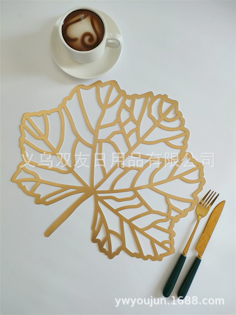 Pvc Hollow Leaf Placemat Waterproof Non-Slip Coffee Coaster Tableware Insulation Protection Decorative Mat Application Scenario