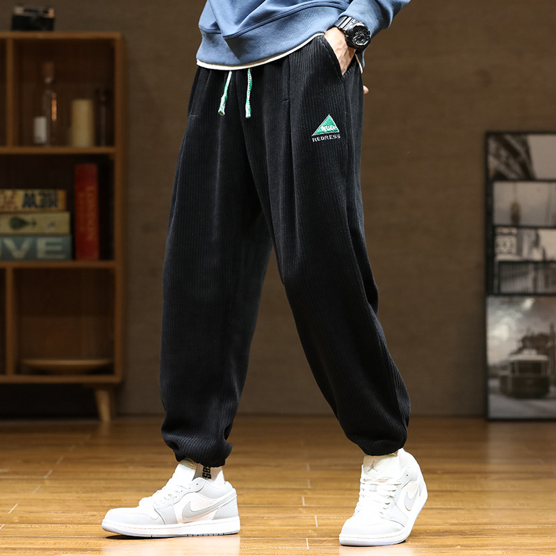 Casual pants 2022 Men's sweatpants autumn/Winter new solid color loose sportswear pants Loose Haren trendy skinny pants for men details Picture