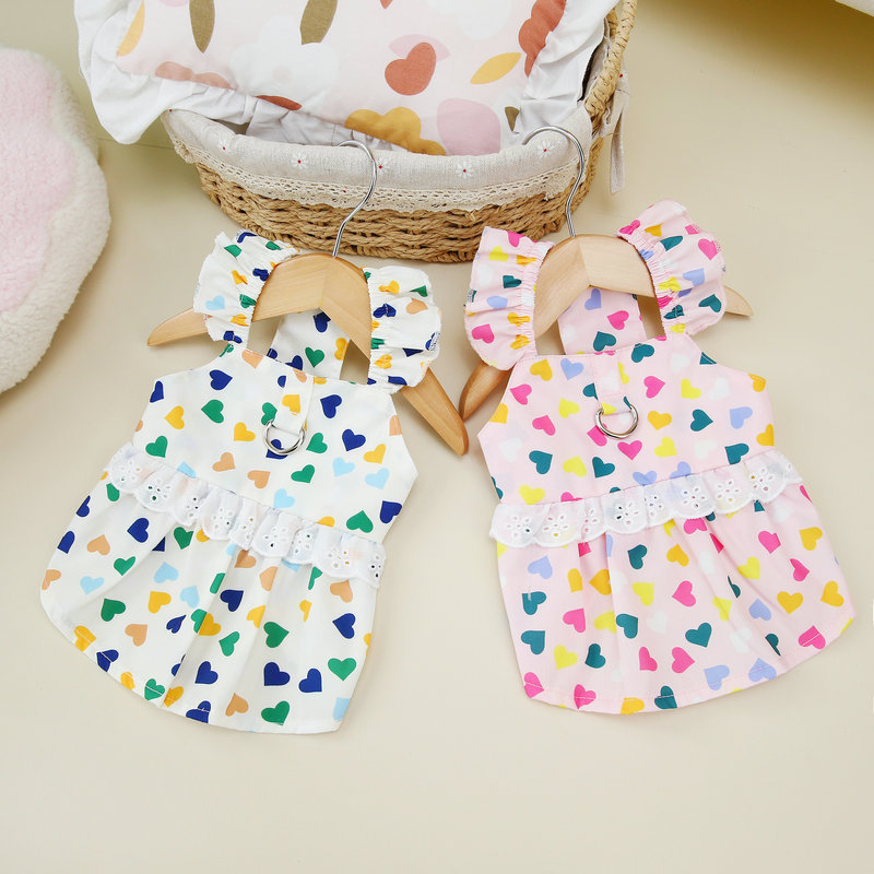 Dog clothes, inS-style pet clothing, new spring and summer cute dress, heart-shaped printed cat clothes dress Item Picture