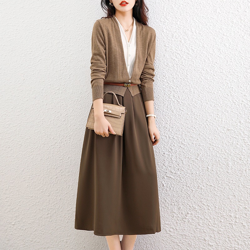 尾货/复古裙/新中式/短裙/汉服女长袖中国风产品图