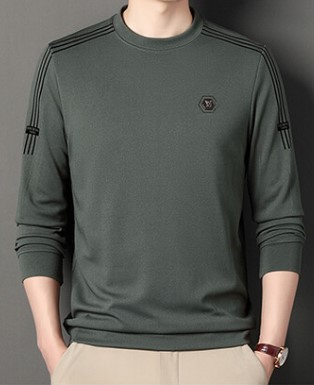 The new long-sleeved T-shirt for men in the autumn of 2023, featuring round-neck printed sweatshirts for middle-aged and young men details Picture
