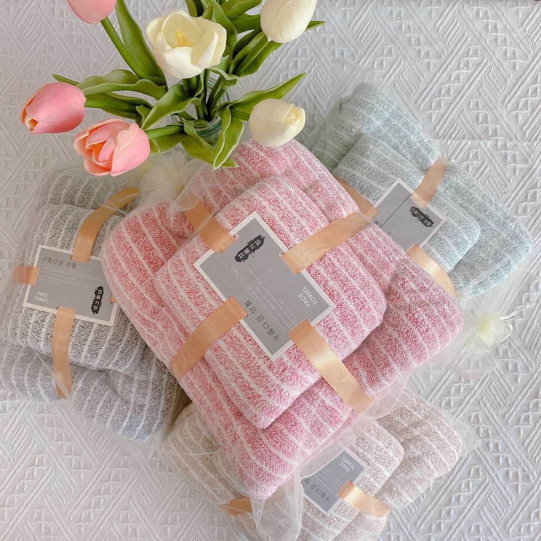 【LOVELY HOME】【 Lovely home 】 Coral velvet towel Bath towel set Narrow strip face towel Household bath towel Wedding holiday gift towel Beach towel details Picture