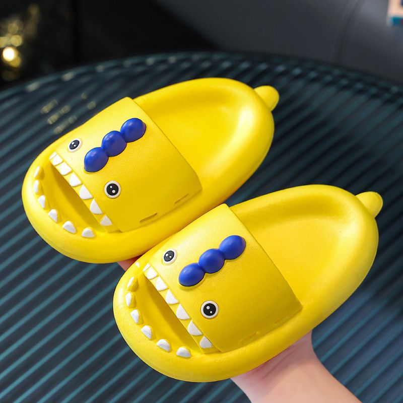 Shark Children's Slippers Summer Boys Cartoon Non-Slip Indoor Boys Slippers Girls Baby Slippers Cross-Border Wholesale Application Scenario