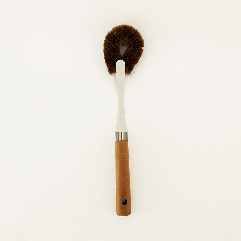 Beech long-handled pot washing brush, kitchen wall-mounted coconut palm non-stick oil pan brush, cleaning brush Application Scenario
