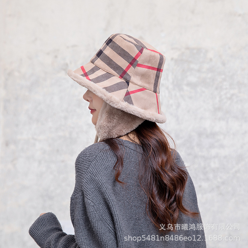 Autumn And Winter New Check Fisherman Hat Women Cycling Windproof Ear Basin Hat Plus Cashmere Thickened Korean Version Of Fashion Cold Basin Hat Application Scenario