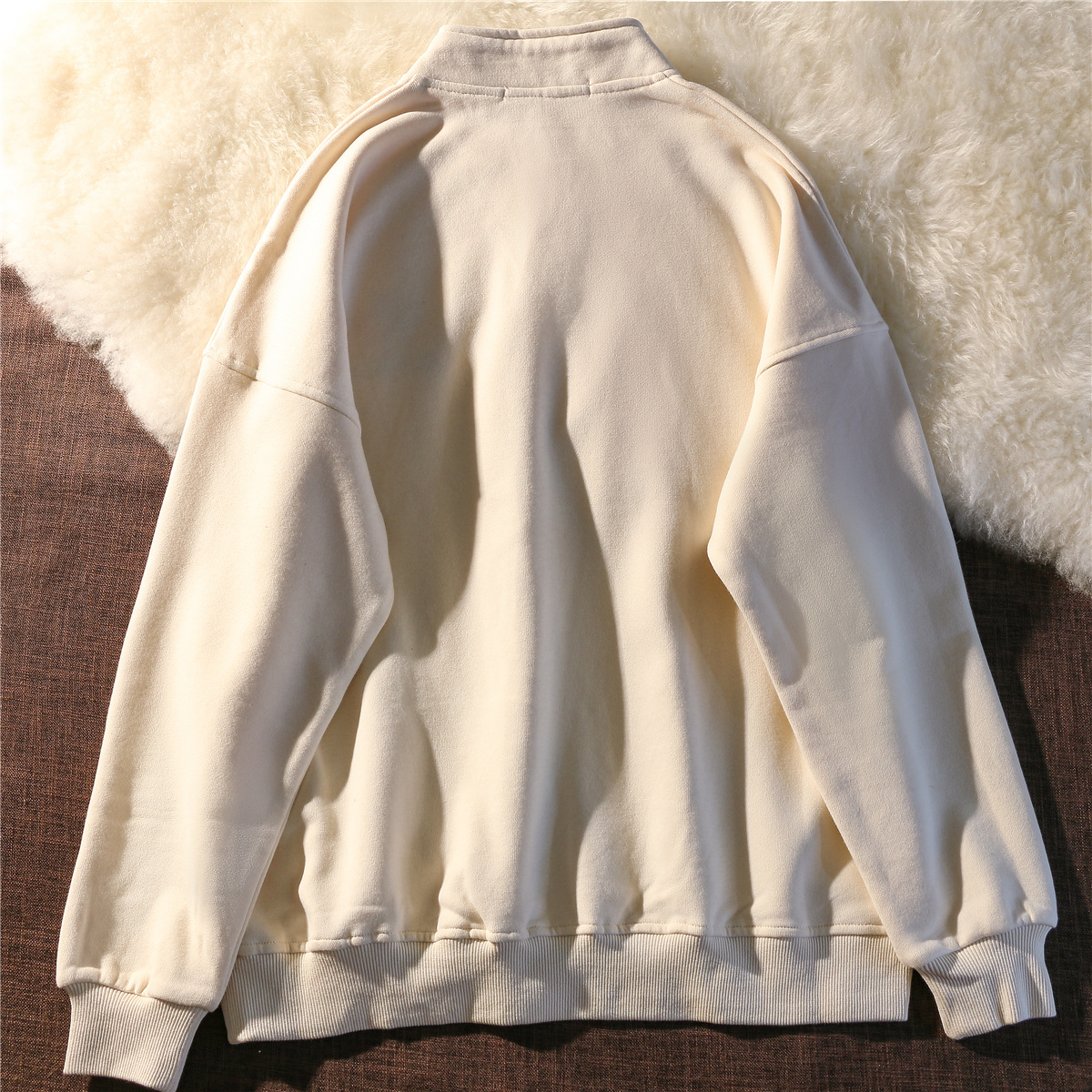 Heavy Industry Spring and Autumn Long-sleeved sweatshirt women's design sense, niche spring and summer women's top, Spring and Autumn coat, American retro style Specification image