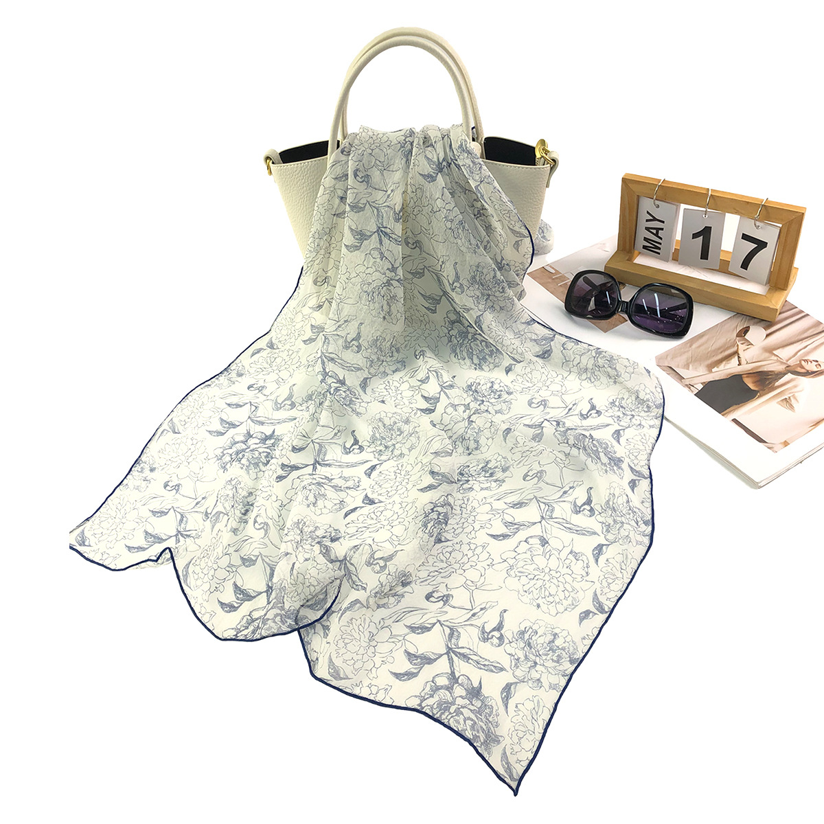 Cross-border exclusive new 100% mulberry silk hand-rolled edge fashionable large silk scarf, versatile and fresh floral print scarf for women details Picture