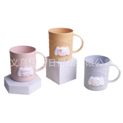 In stock, we offer wholesale of children's water cups, bow mouthwash cups, plastic water cups for infants and toddlers, and tooth brushing cups Item Picture