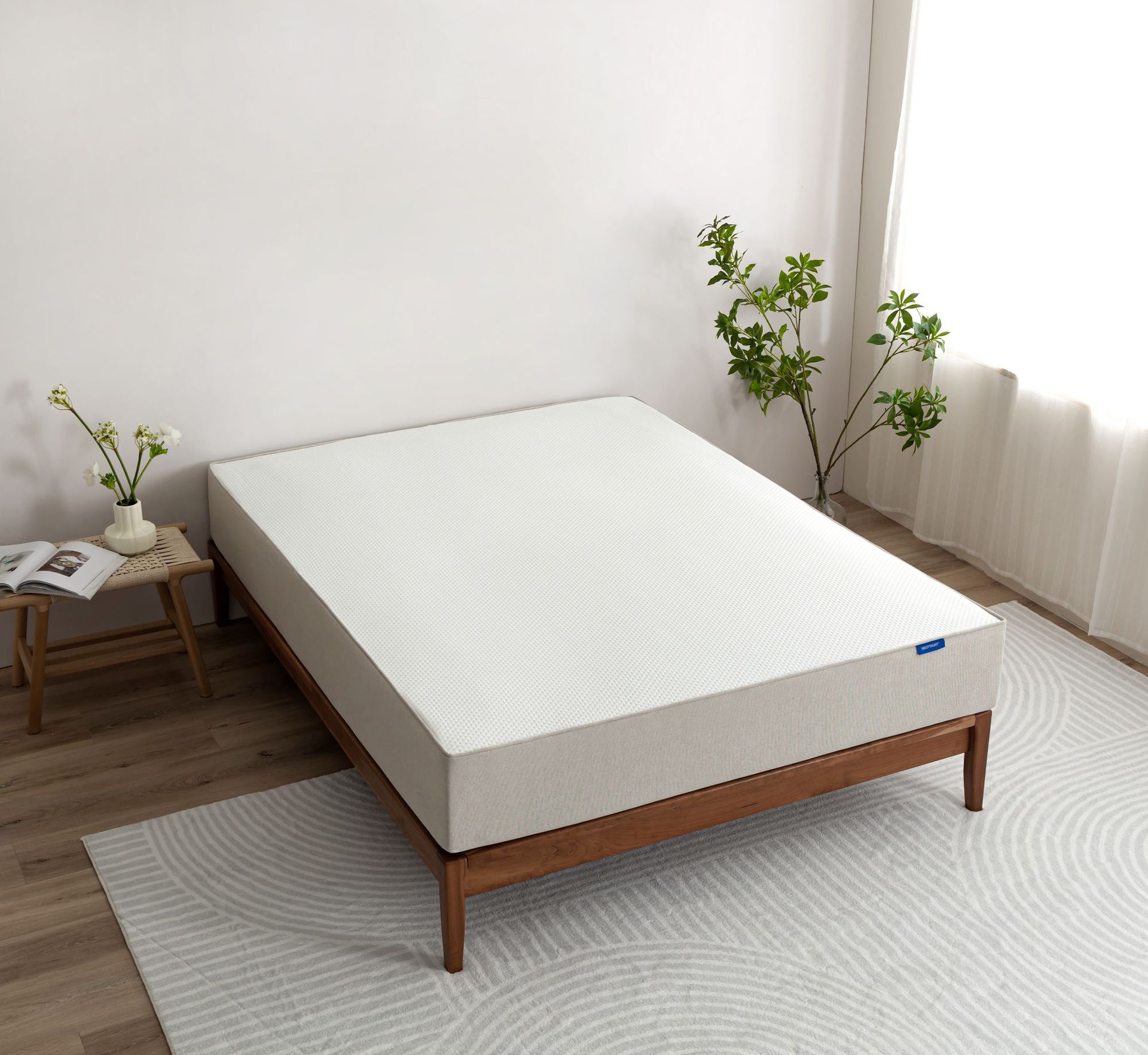 Wholesale memory foam Simmons mattresses for bedroom, home and hotel use, as well as independent pocket spring mattresses from the original manufacturer