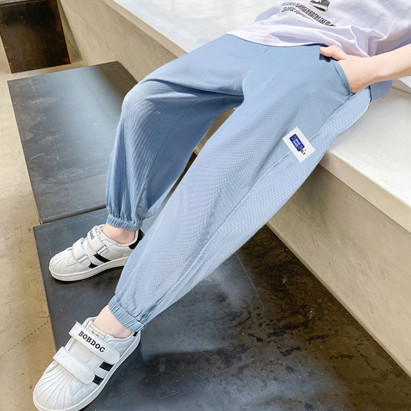New children's clothing, stylish summer boys' pants, Zhongda Tong Casual 2022 Children's fashionable summer 9-inch mosquito-proof pants Application Scenario