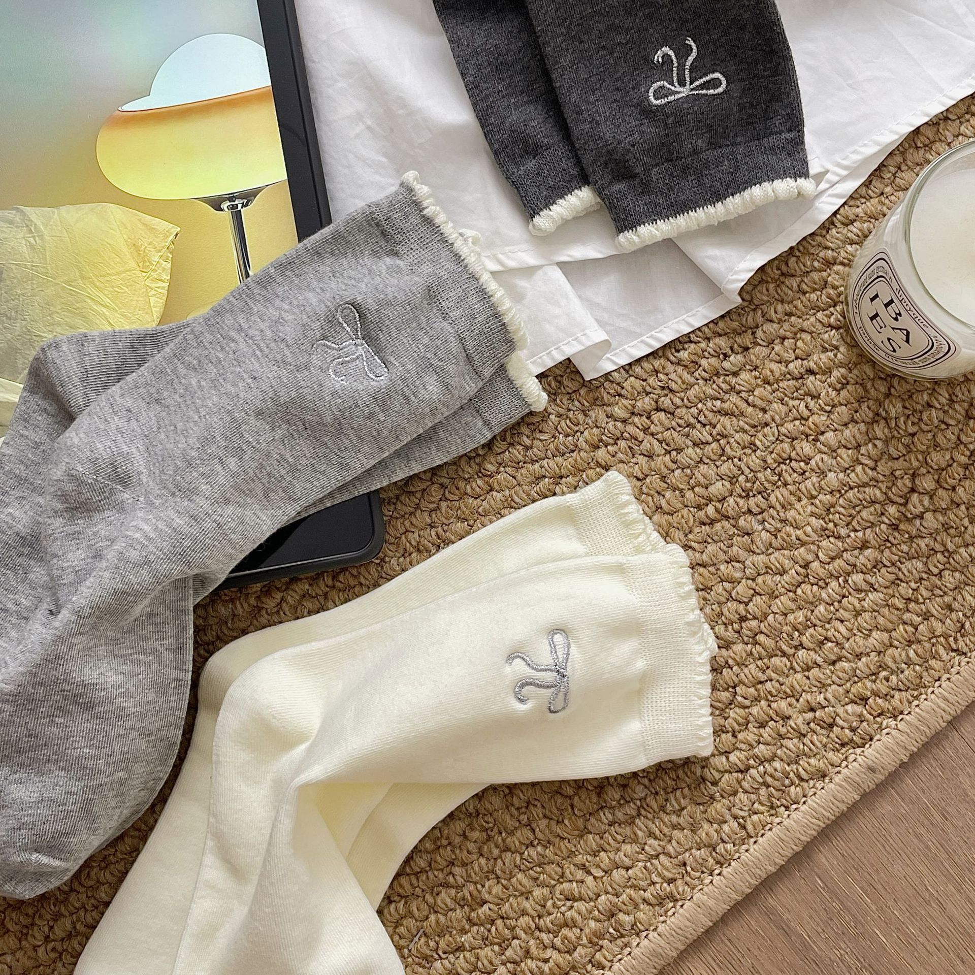 One-piece consignment of socks from the street stall: ballet-style lace embroidery bow socks, combed cotton Japanese-style miu style white mid-calf socks, grey pile socks pic 37