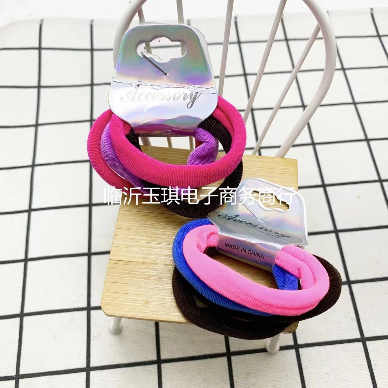 黑彩4个毛巾/发圈/发饰产品图