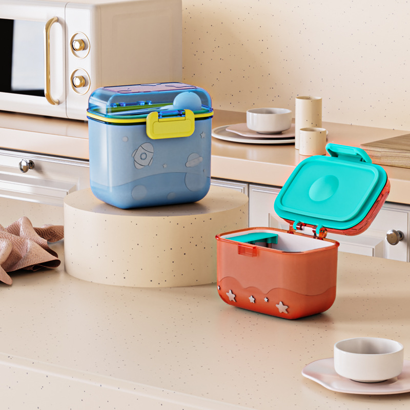 Jiayi Baby milk powder box Convenient food storage dispenser milk powder can sealed moisture-proof rice powder box full figure