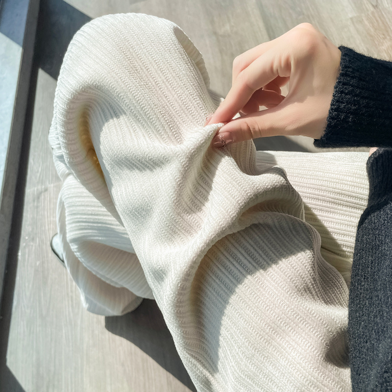 Corduroy And Fleece Thick Wide Leg Pants Women's High Waist Drop Warm Autumn And Winter Chenille Velvet Straight Pants Long Pants Application Scenario
