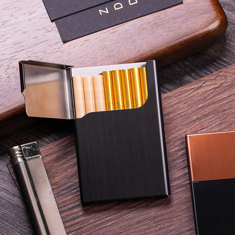 Medium cigarette case Business card case magnetic button flip open coarse cigarette case for men simple portable creative cigarette holder card case