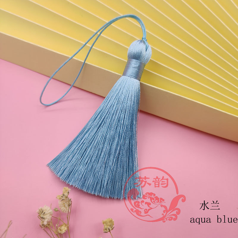 البقالة 8CM هي قطعة من حرير عمودي مزوّد بقماشة بيضاء Specification image
