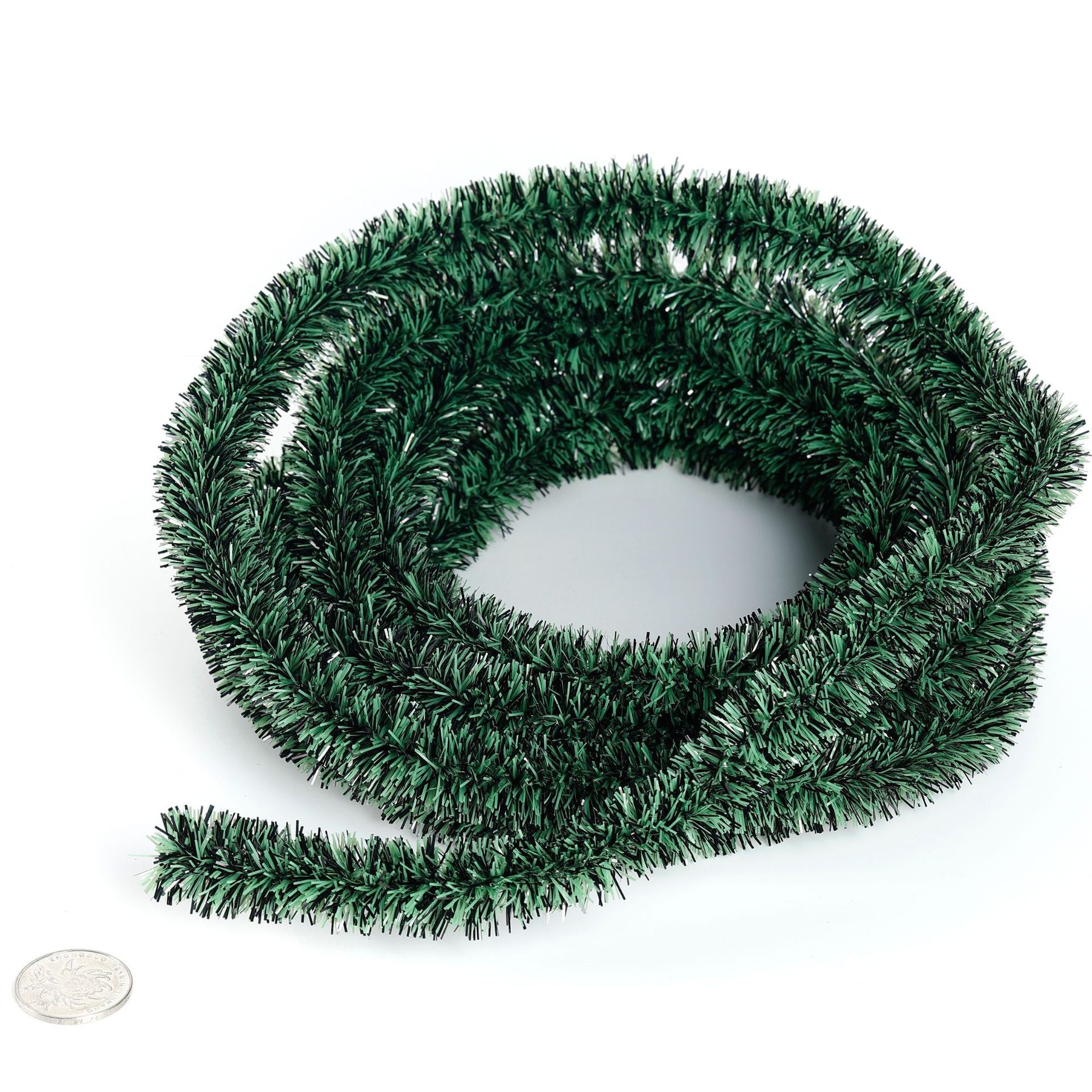 2 cm wide, 14-layer encrypted Christmas wool strips, decorative and festive items, handcrafted accessories, rattan strips Application Scenario