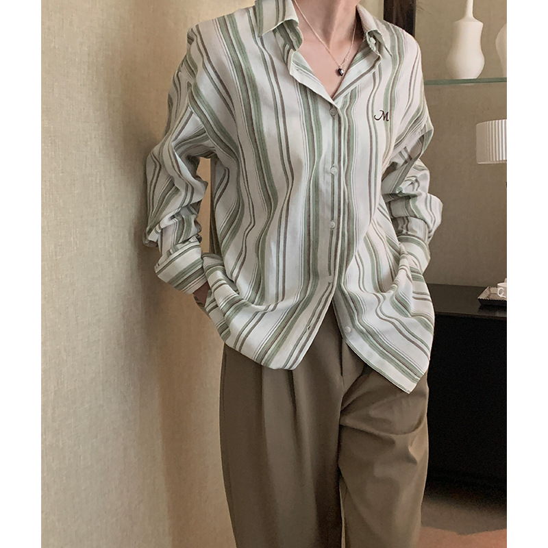 themind vertical striped long-sleeved shirt for Women 2022 Autumn New Collection Korean Style loose Casual cardigan 61020 Application Scenario