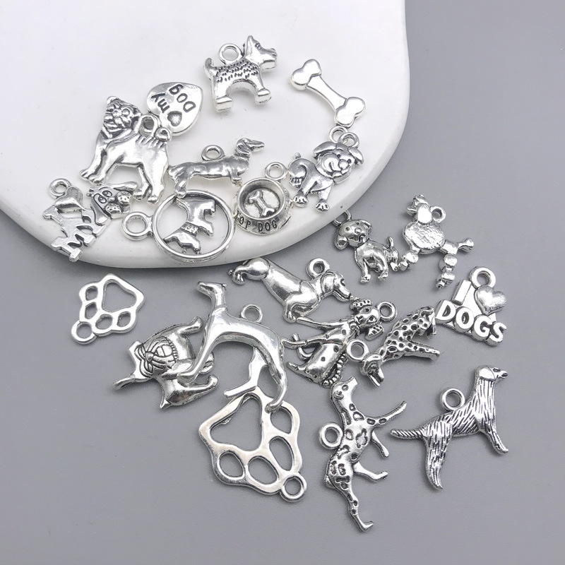 The manufacturer is selling a popular diy accessory pendant for a poodle with hidden silver, an animal ancient silver accessory with dog bone claws details Picture
