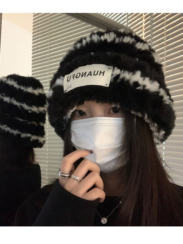 新款毛线帽子女冬季针织条纹显脸小毛绒保暖加厚大头围护耳堆堆帽详情6