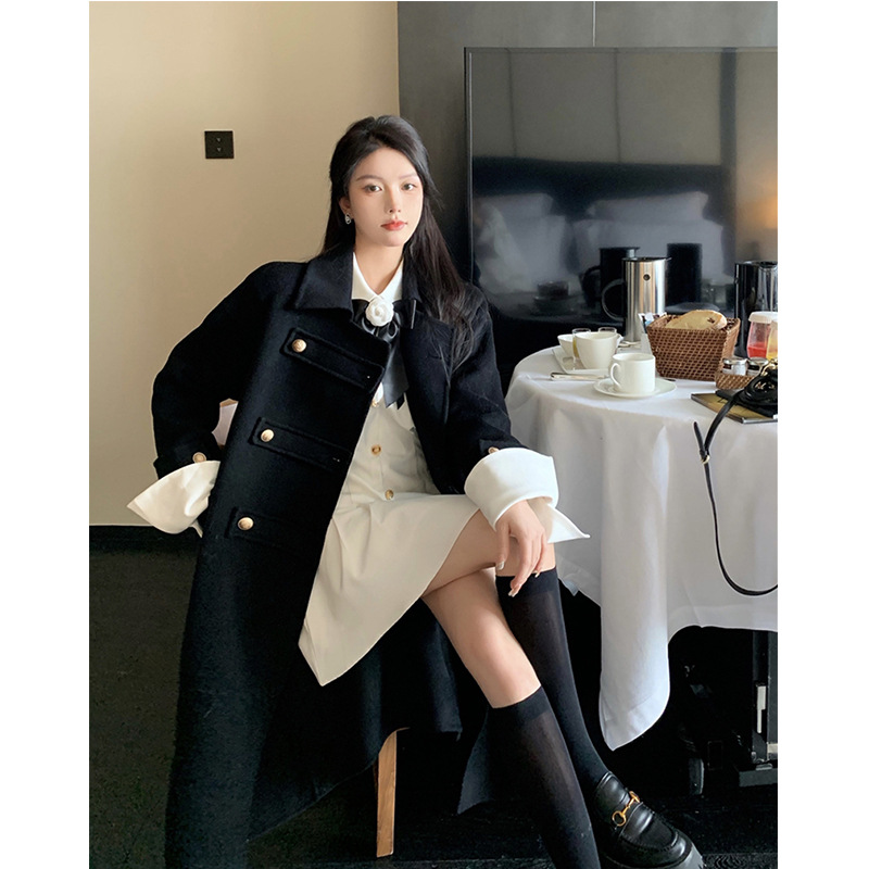 Hepburn style woolen coat for women, thick and loose mid-length woolen overcoat with a retro design sense, black top Item Picture