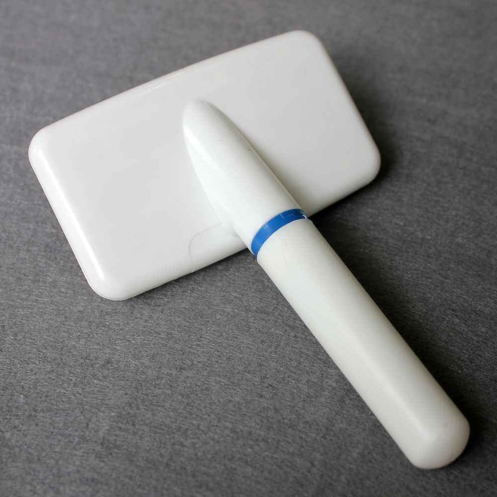 Dog bristle brush, pet grooming comb needle, white plastic-handled fine-needle comb, pet supplies in stock and wholesale Specification image