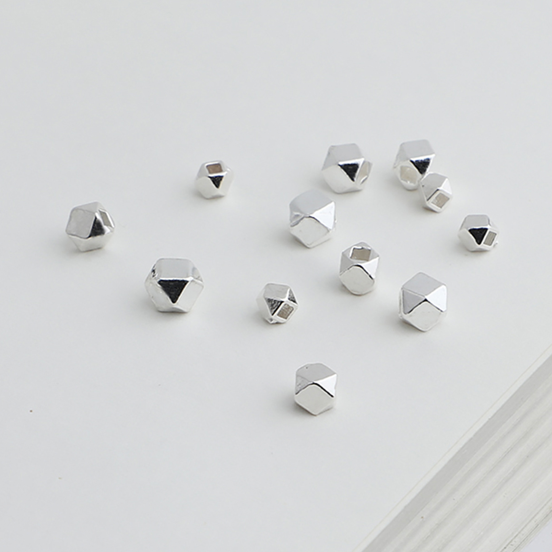 Handmade Diy Rope Weaving Material Chiang Mai Handmade Silver Bead Cutting Bead S925 Sterling Silver Loose Bead Beaded Crystal Accessories details Picture