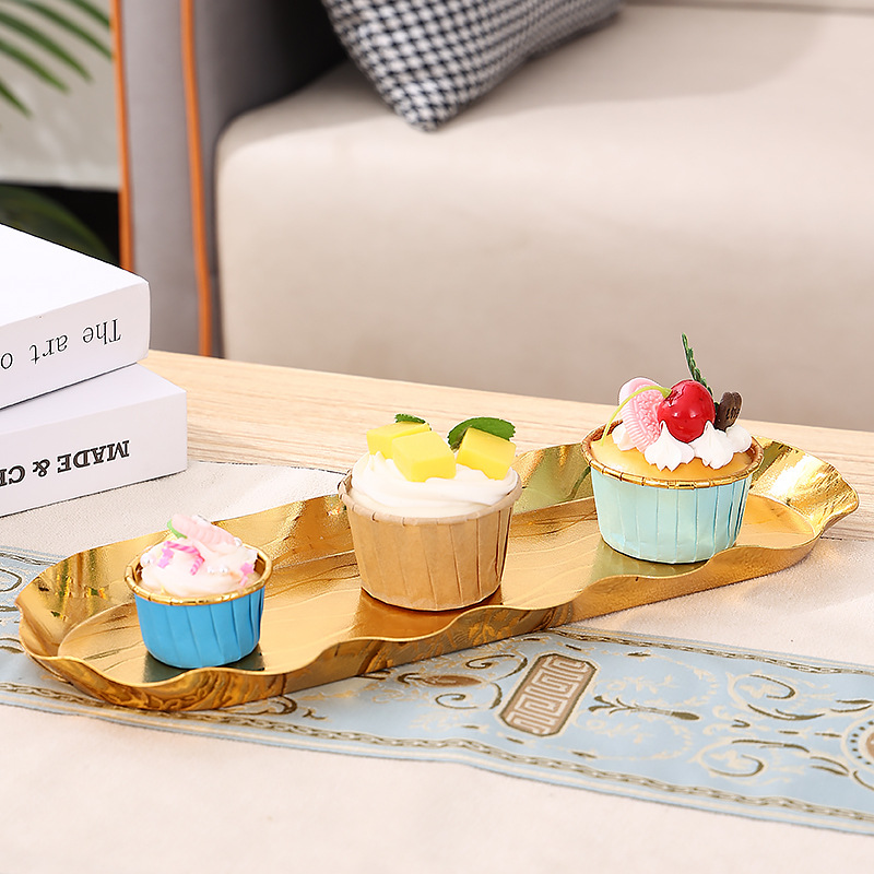 European Small Luxury Fruit Tray Home Living Room High-End Coffee Table Nut Dry Fruit Dish Try Cake Display Storage Box Application Scenario