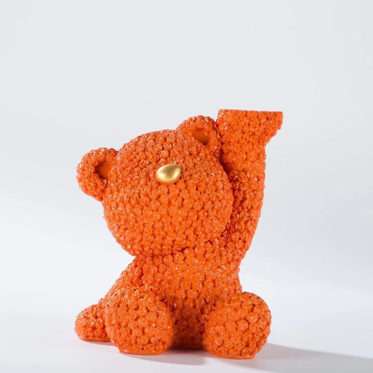 Creative and light luxury rose bear ornament storage tray Application Scenario