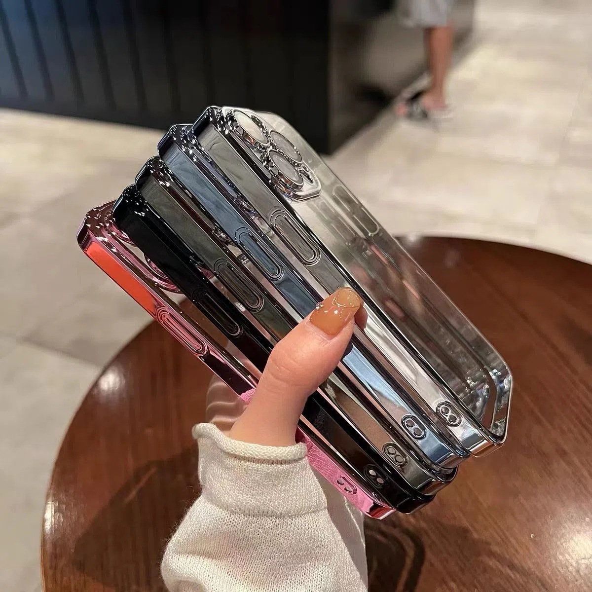 Built-in lens film for iPhone 14 case