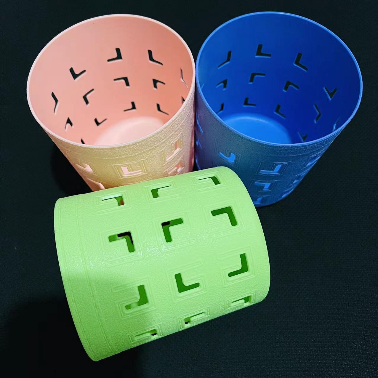 6819 Simple small pen holder cylinder desktop hollow trash can office pen holder living room remote control cylinder Specification drawing