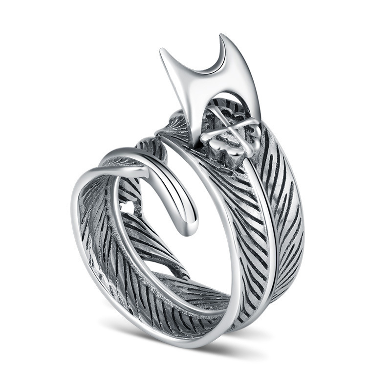 The same self-defense ring as "The Legend of Chu Qiao" for women, a hidden weapon, a tiger guarding against a Wolf, a trendy and popular item for men, and a one-piece delivery service Application Scenario