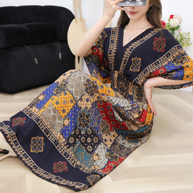 25-year-old new flower # Ethnic style V-neck cotton silk short-sleeved French Thai style dress Women's printed vacation style dress Specification drawing