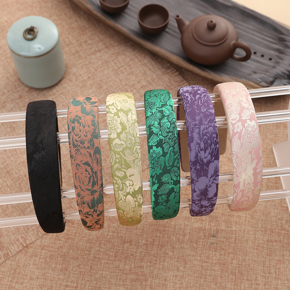 Estilo chino nuevo bordado de satén esponja alto cráneo top aros de pelo delicado satén de borde ancho cordón de pelo accesorios de pelo tarjetas de pelo al por mayor