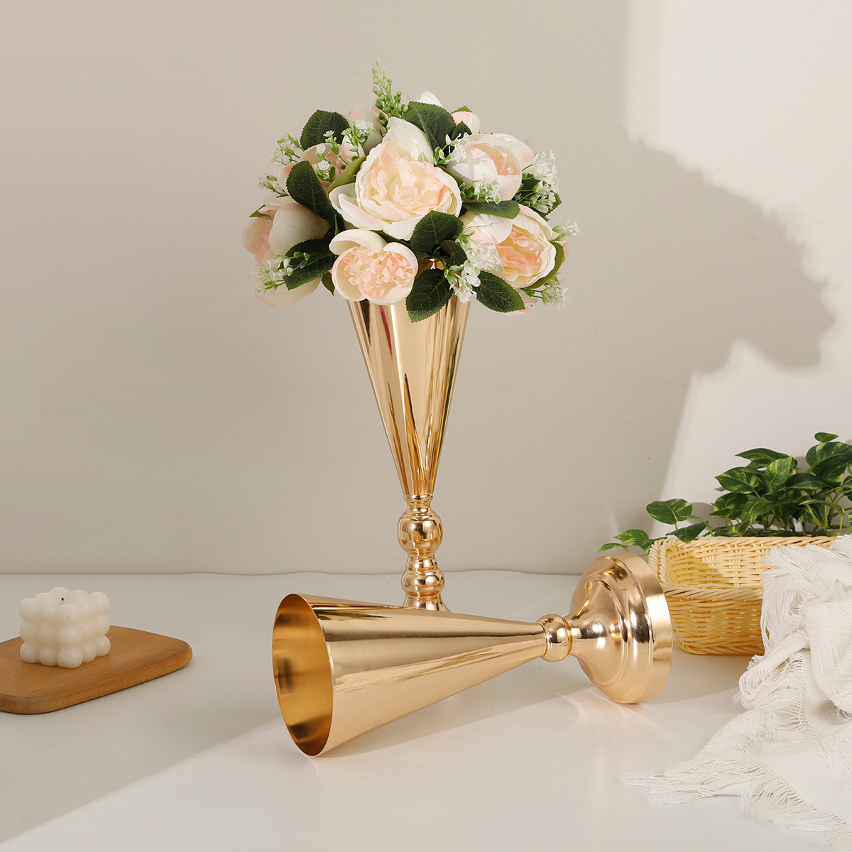 European Wedding Props Iron Flower Machine Main Table Decoration Flower Arrangement Machine Sign-In Table Flower Machine Flower Rack Pieces Specification drawing