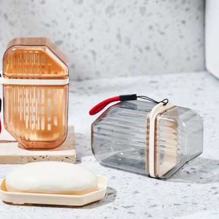 Draining fertilizer mini soap box, travel soap box, new soap box, portable lid transparent soap box Application Scenario