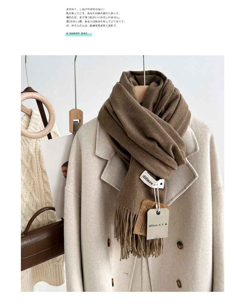 新款300克纯色仿羊绒围巾女冬季高级感 爆款百搭羊绒手感流苏披肩详情8