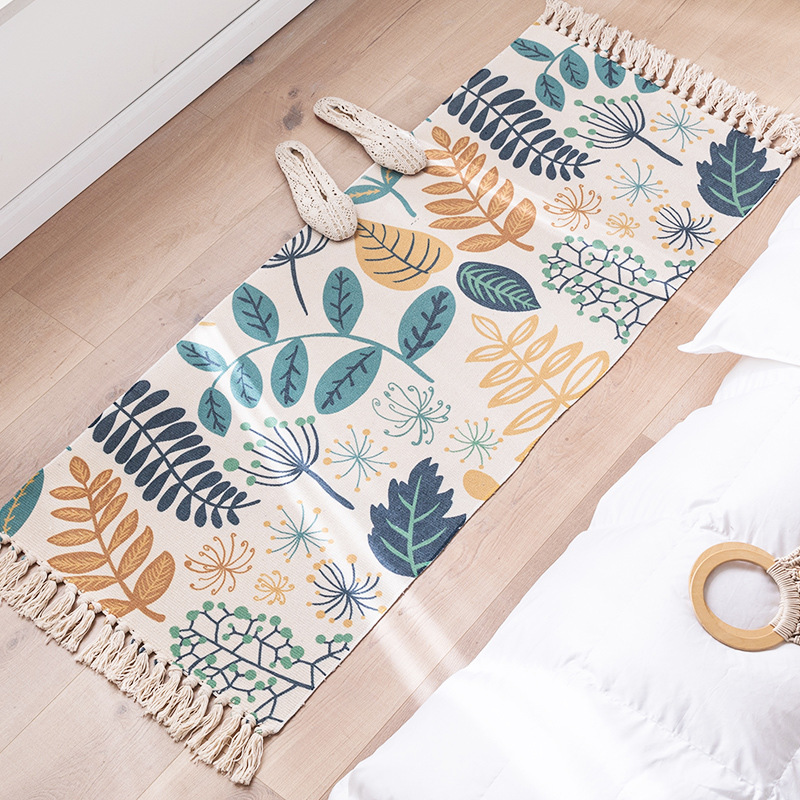 Nordic Cotton Linen Long Mat Bedroom Bed Bed Foot Mat Living Room Sofa Coffee Table Hand-Woven Fringed Carpet Machine Washable Item Picture