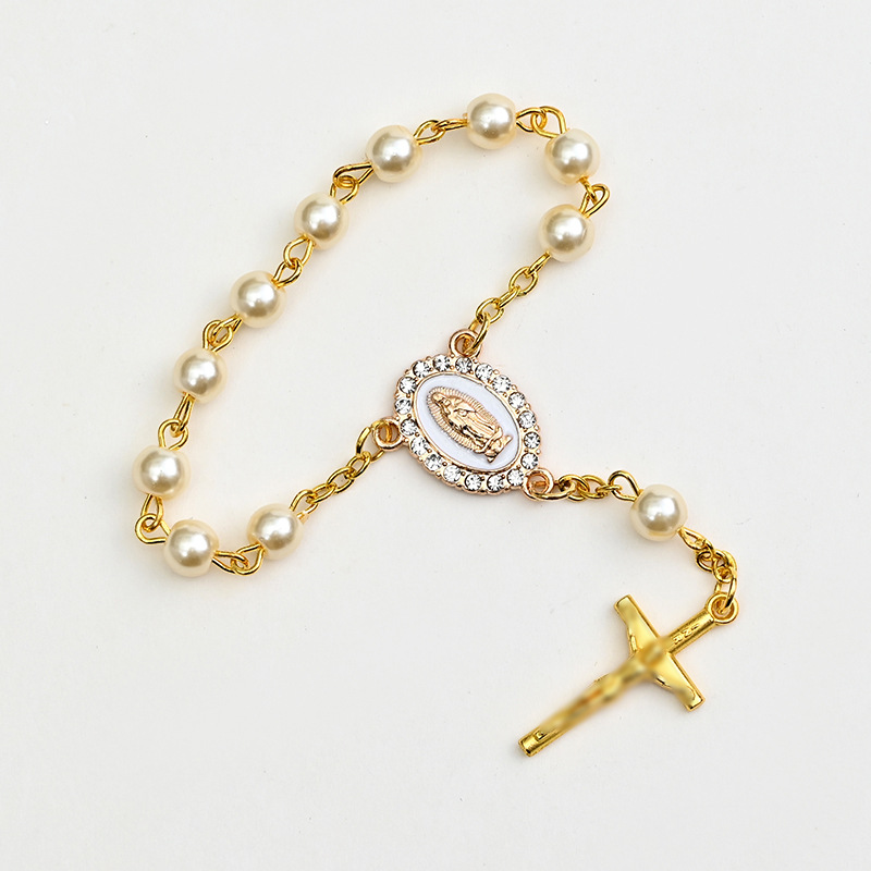 6MM pearl gold cross car pendant accessories and men's and women's jewelry accessories are popular cross-border foreign trade products in Europe and America Specification image