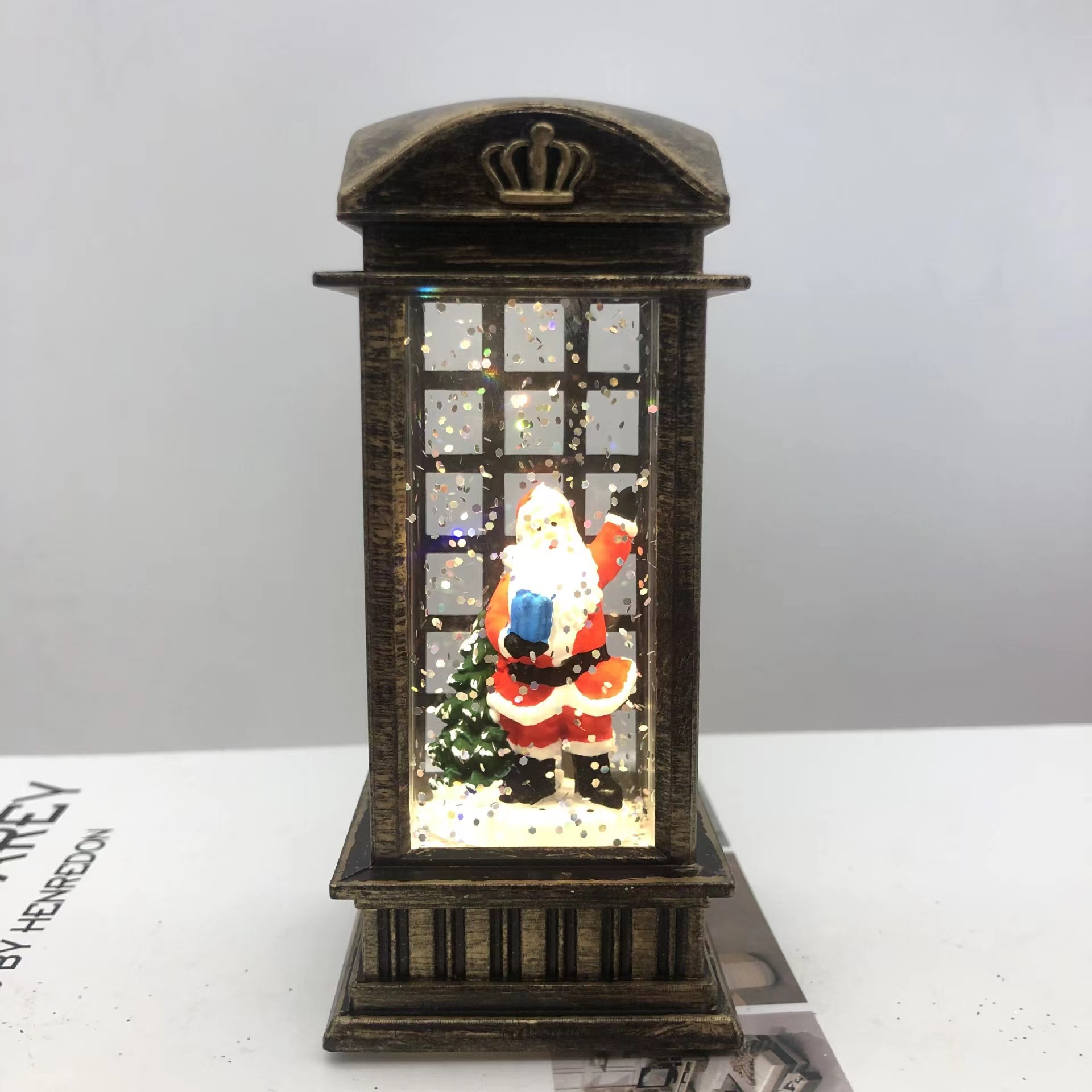 Christmas New Waterflood Telephone Booth Small Wind Light Led Electronic Luminescent Desktop Decoration Christmas Night Light Decoration Application Scenario