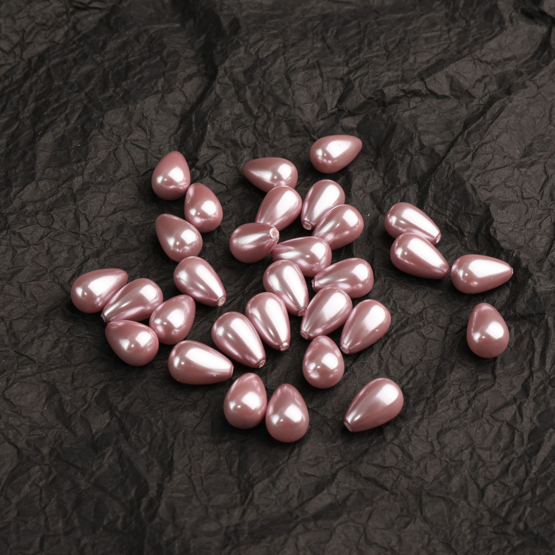 Factory direct supply of large quantities of shells, pearls, various water-drop-shaped half-hole shell beads, DIY jewelry accessories, loose beads wholesale Application Scenario